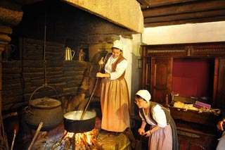 Préparation de la bouillie de Millet à Poul Fétan