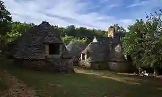 Les Cabanes Du Breuil 