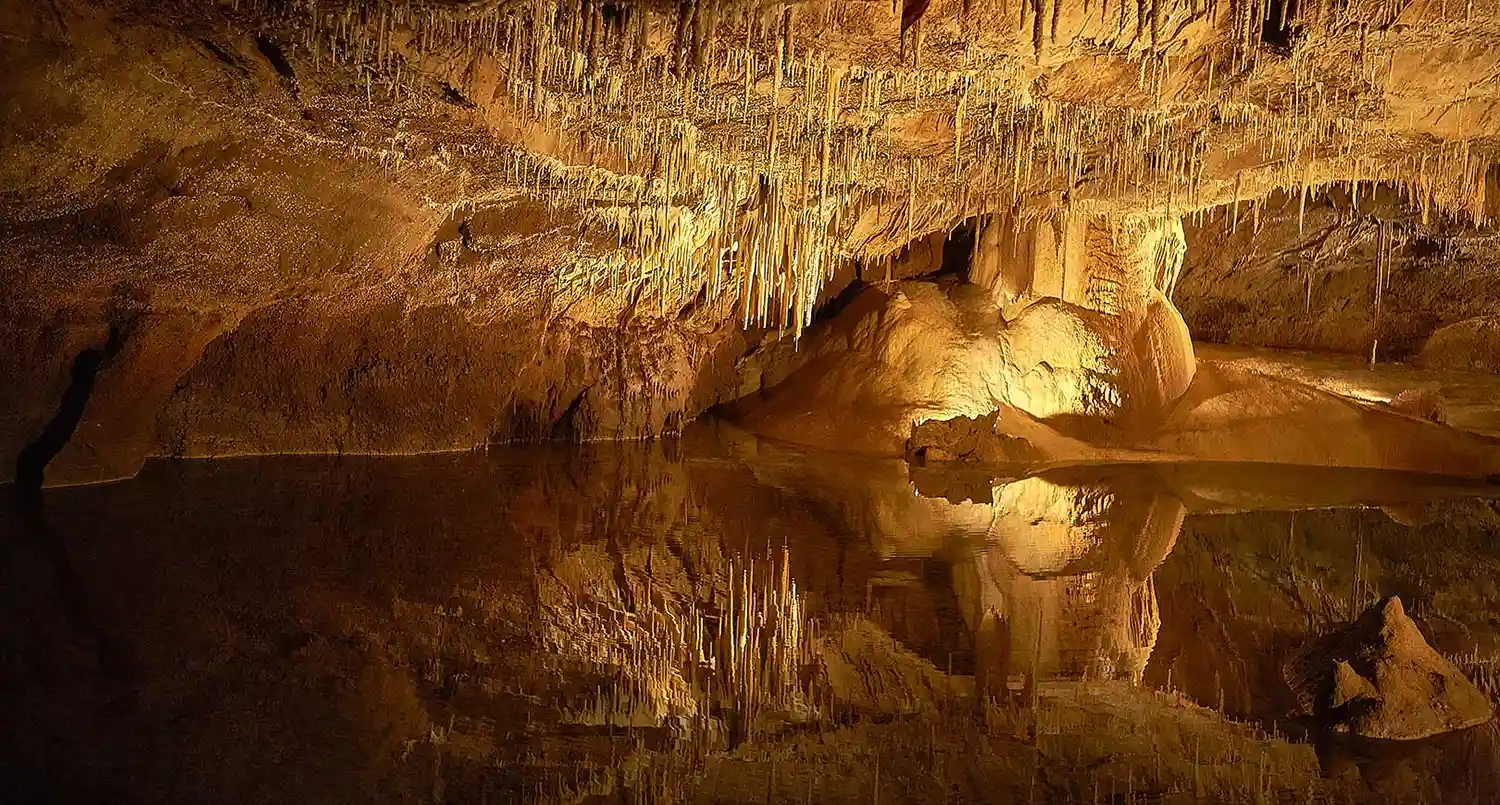 Les Grottes de Lacave